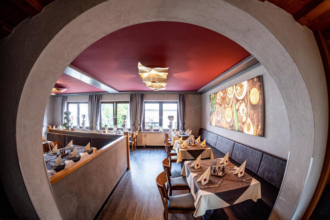 Landgasthof Hagen Hotel Grasellenbach ภายนอก รูปภาพ